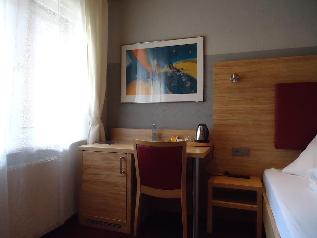 Hotel Garten Bonn Værelse billede